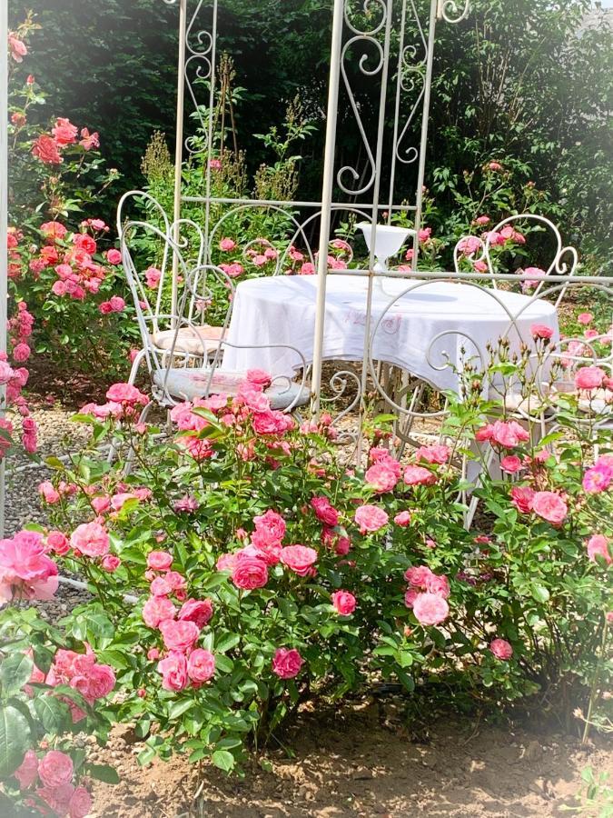 Отель Isabelle'S Rosegarden Beckerich Экстерьер фото