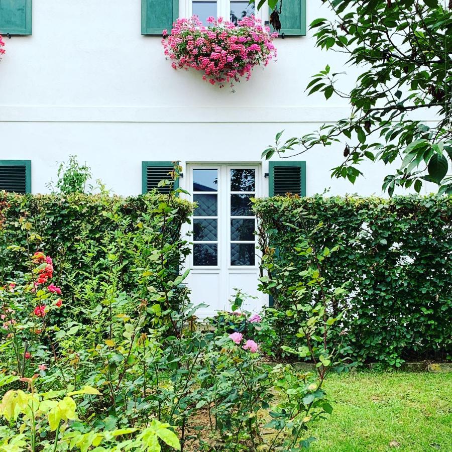 Отель Isabelle'S Rosegarden Beckerich Экстерьер фото